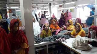 Workers remain in Gazipur factory since Saturday night demanding salary-bonus