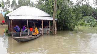 1.5 lakh marooned in Kurigram as flood situation worsens
