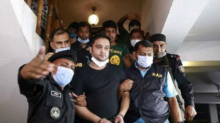 SC stays Irfan Salim’s bail in Navy officer assault case