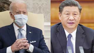 Biden speaks with China's Xi, raising economic practices, human rights abuses
