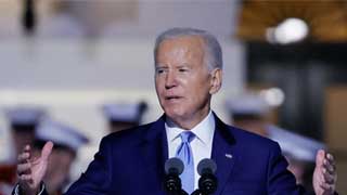 Biden congratulates several lawmakers, governors on election victory