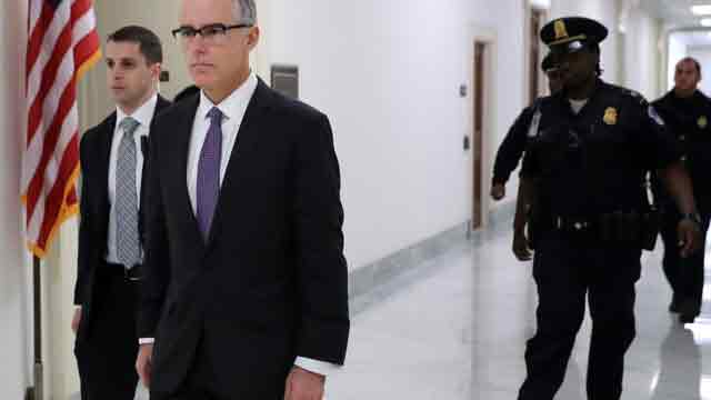 FBI deputy quits ahead of agency review