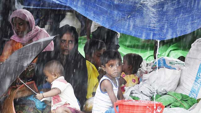 Heavy rains compounding Rohingya suffering