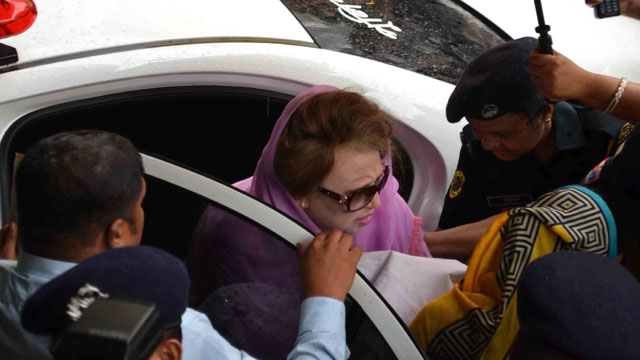 Khaleda Zia’s shoulder frozen, unable to move hands