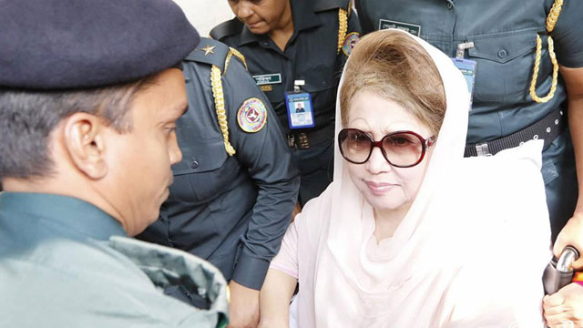 Khaleda Zia released from hospital, produced before court   