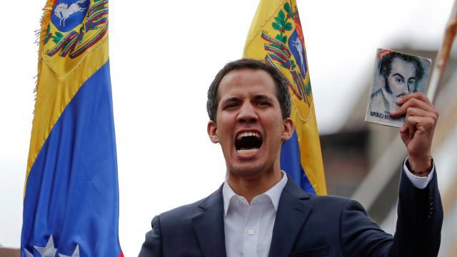 Maduro rival Guaido claims Venezuela presidency