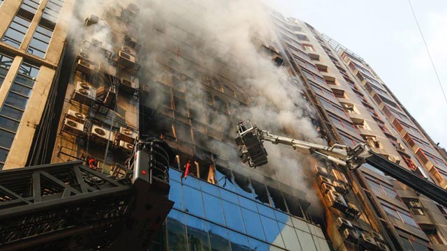 FR Tower fire: HC orders Rajuk ex-chairman to surrender