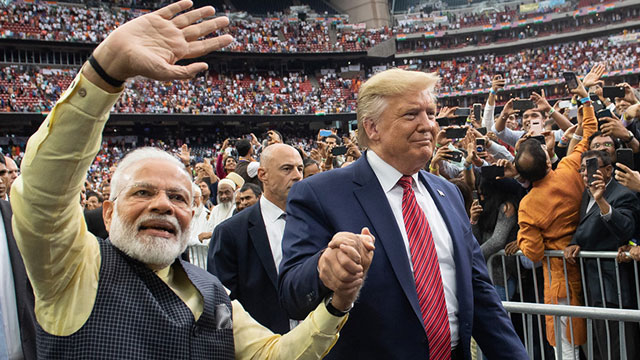 Trump, Modi vow relentless fight on extremists in mass rally