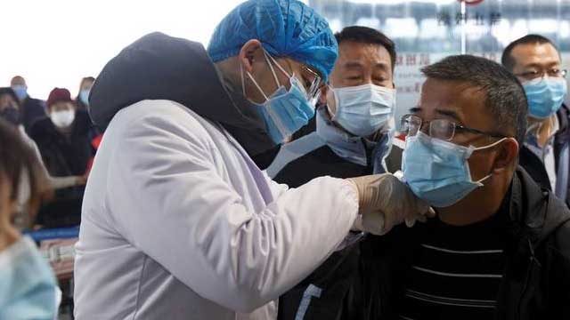 Coronavirus kills 213 in China, WHO declares global warning