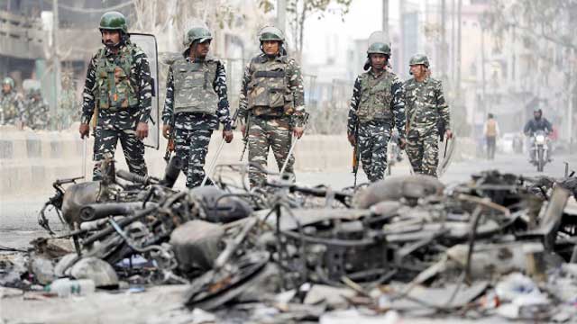 12 Eminent citizens express grave concern over Delhi clashes
