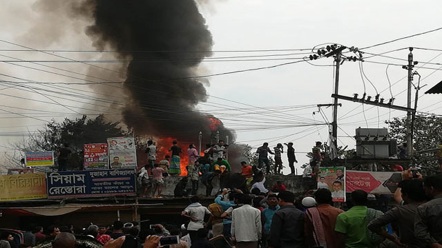 Fire burns Tejturi Bazar slum