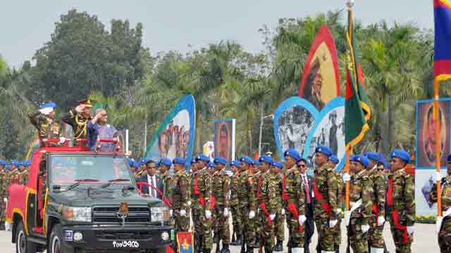 Hasina asks army to uphold constitutional continuation