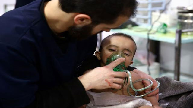 Syria war: Gas attack kills child in Eastern Ghouta