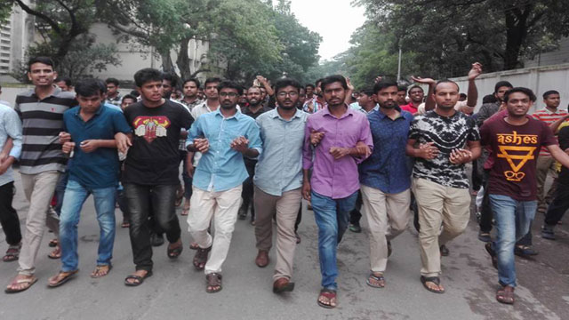 BCL men threaten quota protesters, police don't record complaints