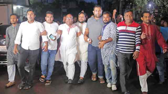 ‘Joy Bangla’ slogan greets BNP, Juktafront, Oikya Prakriya meet
