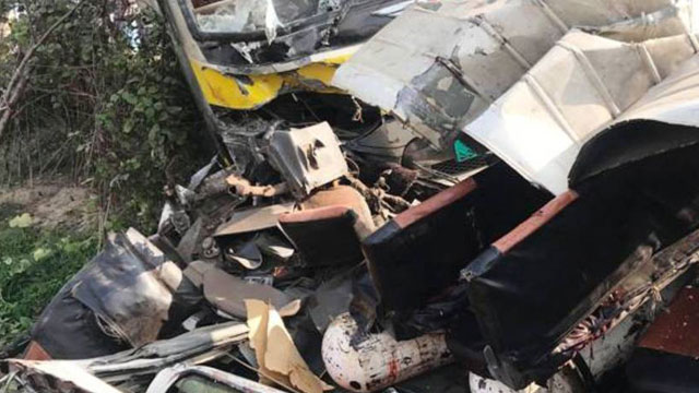 Bus-microbus collision kills 4 in Chattogram