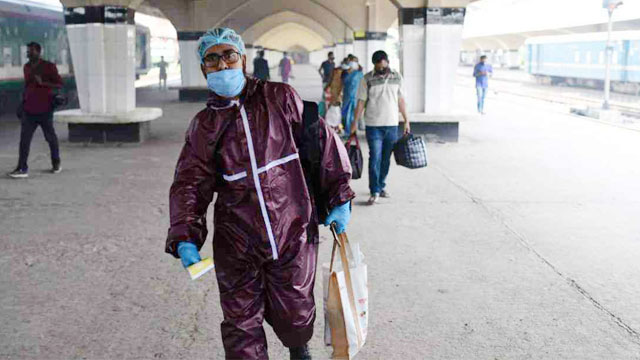 Govt, private offices reopen amid surge in virus cases, deaths