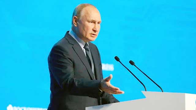 Putin says talk of his successor destabilises Russia
