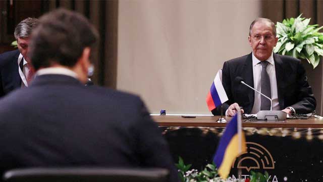 Lavrov says Russia wants to continue talks with Ukraine