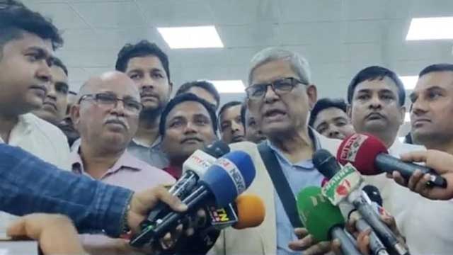 Fakhrul alleges harassment at airport on return from Singapore