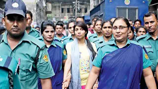 Actress Nawshaba walks out of jail