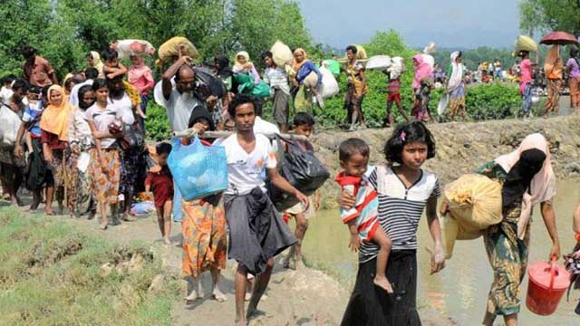Rohingyas trickle into Bangladesh again
