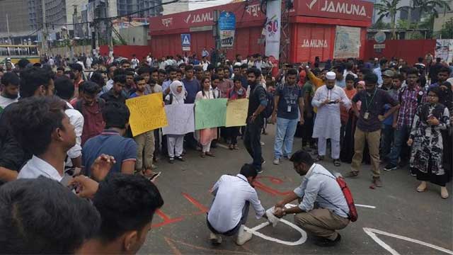 BUP student’s death in road crash sparks protest in city; bus torched
