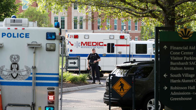 Gunman kills 2, injures 4 at University of North Carolina 