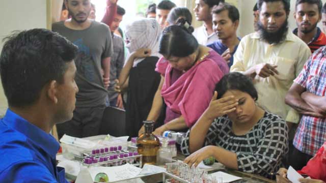 824 dengue patients hospitalised in 24hrs