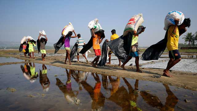 Myanmar, Bangladesh agree to start Rohingya repatriation next week