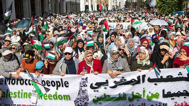 Thousands rally in Morocco against Trump Mideast peace plan