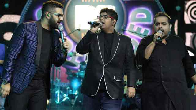 Shankar Mahadevan sings with sons for MTV Unplugged