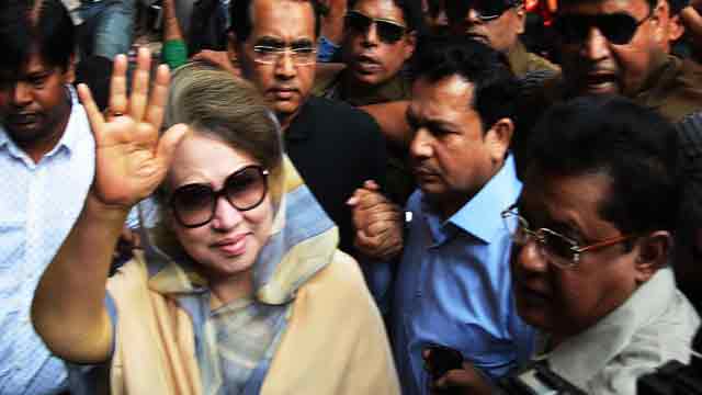 Khaleda Zia gets bail