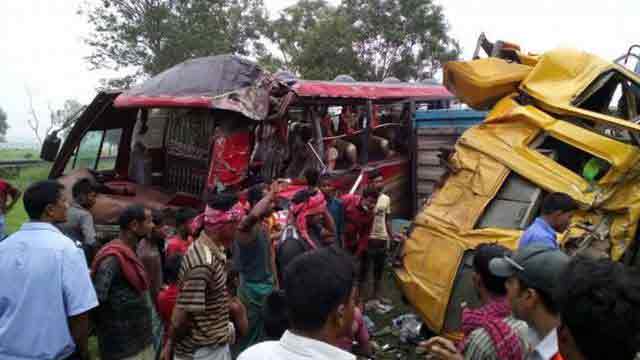 7 killed in separate road accidents