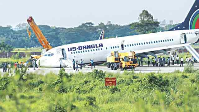 Inquiry opened over US Bangla plane emergency landing