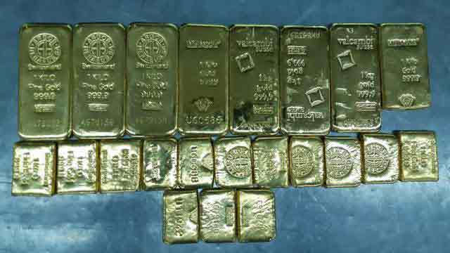 Indian citizen held with 12.3kg gold