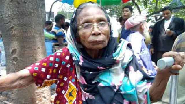HC scraps arms case trial against 86-yr-old woman