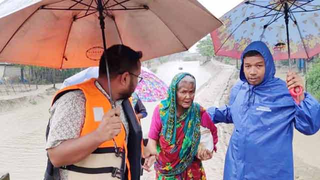 Highest alert in coastal districts as cyclone ‘Bulbul’ approaches
