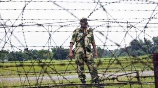 4 Bangladeshis killed by BSF along Naogaon, Jashore borders