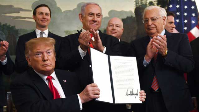 Trump formally recognizes Israeli control of Golan Heights