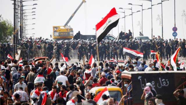 Iraq protests: Two dead as police fire tear gas amid fresh unrest