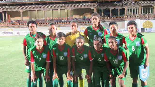 Bangladesh girls thrash Pakistan 14-0