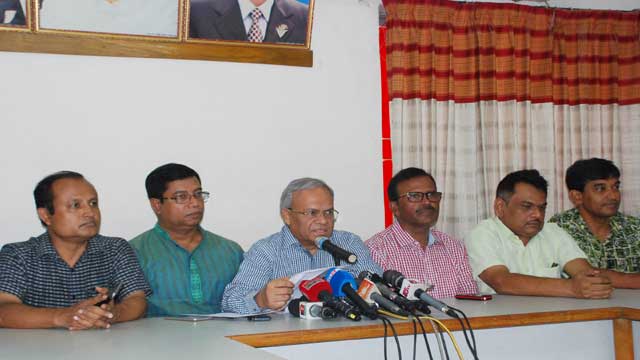 Holidaymakers suffer on highways: BNP