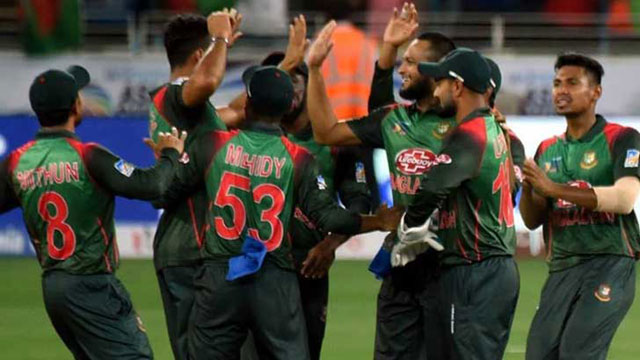 Mustafizur the hero for Bangladesh in Asia Cup thriller