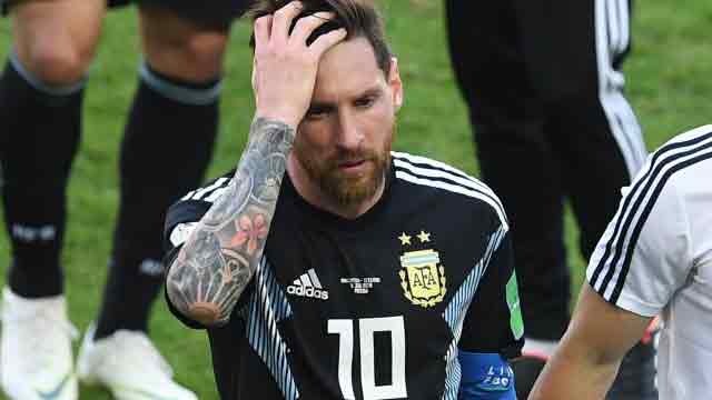 Messi misses penalty as Iceland hold Argentina
