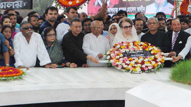 Khaleda Zia pays homage to Zia on birth anniversary