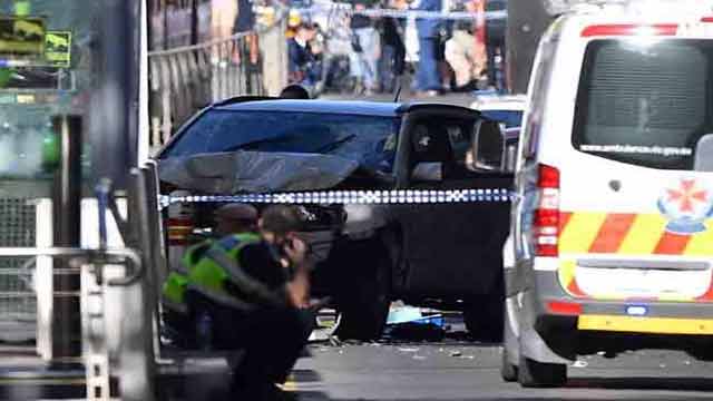 Car ploughs into pedestrians in Australia, up to 15 hurt