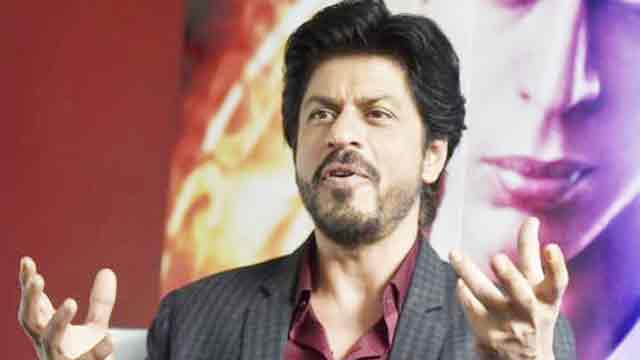 SRK still loves winning awards