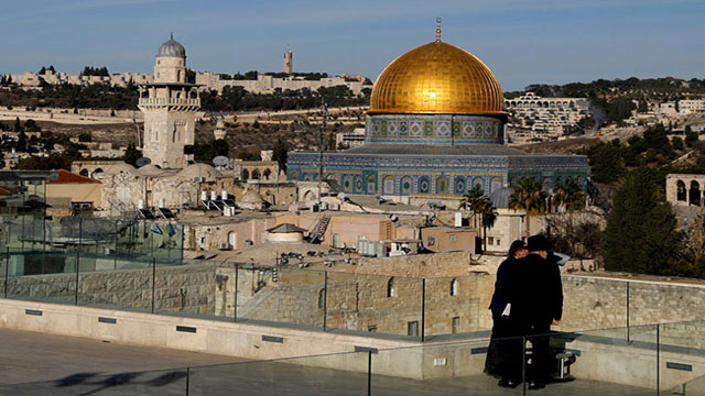 Jerusalem: New warnings over US shift on city status