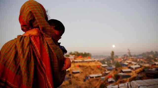 Rohingyas still fleeing to Bangladesh